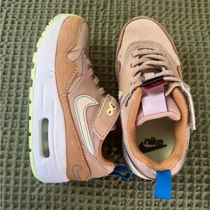 Nike Tan and Blue Sneakers Air Max Style